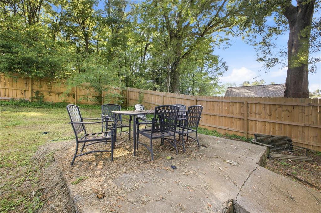 521 Mcdaniel Station Road SW