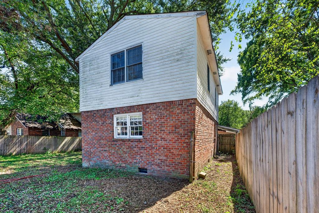 50 Hickory Street NE