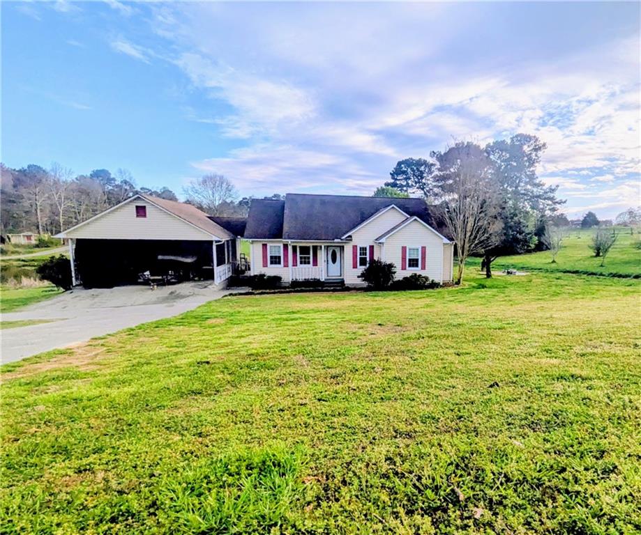 327 Lovebridge Drive SE