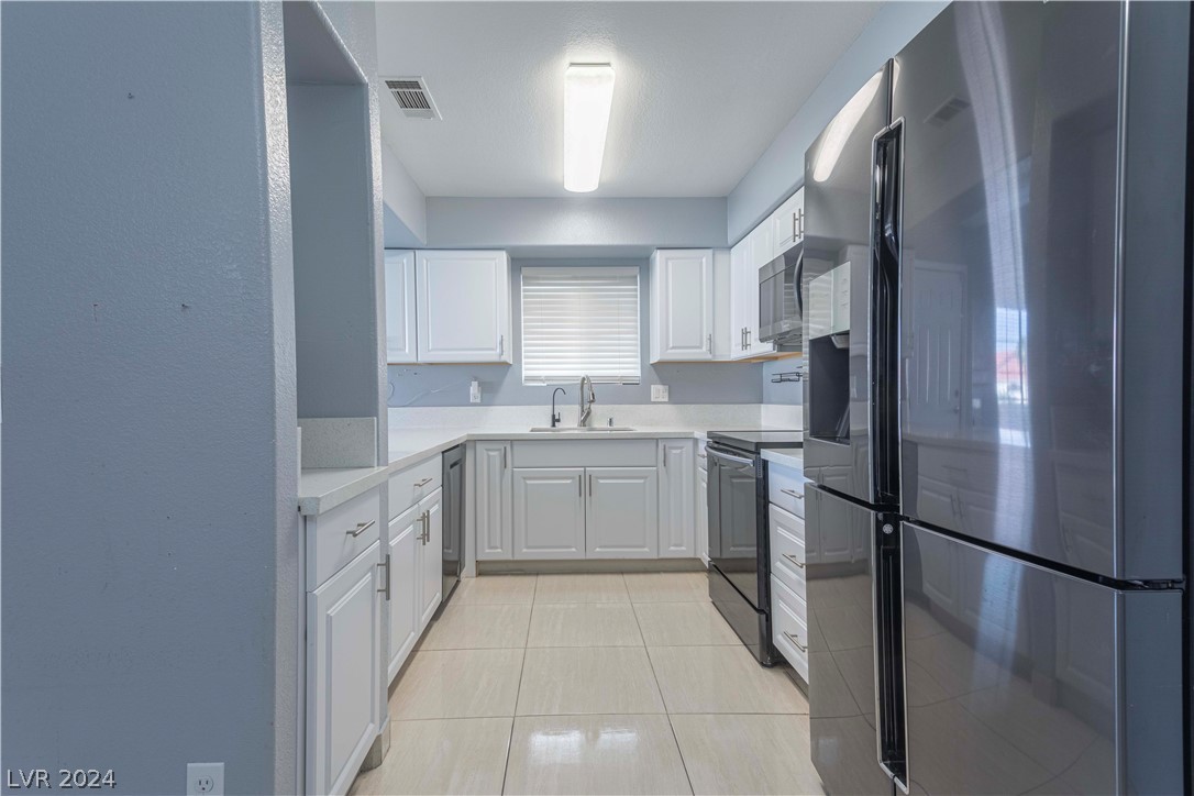 2725 South Nellis Boulevard 2056