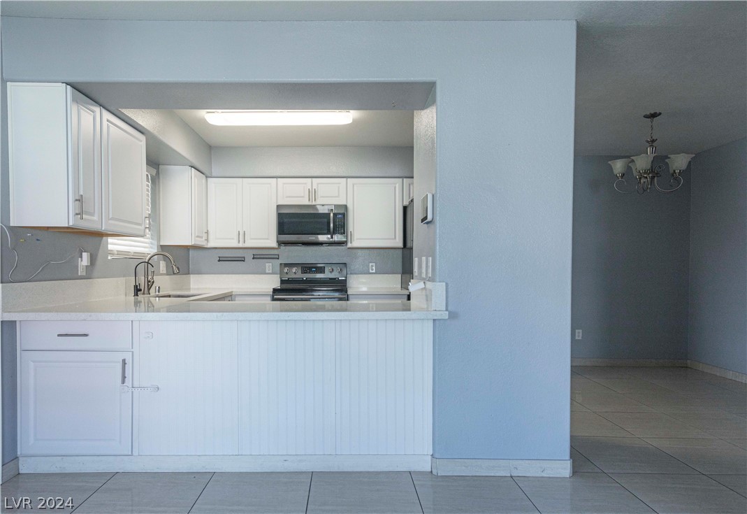 2725 South Nellis Boulevard 2056