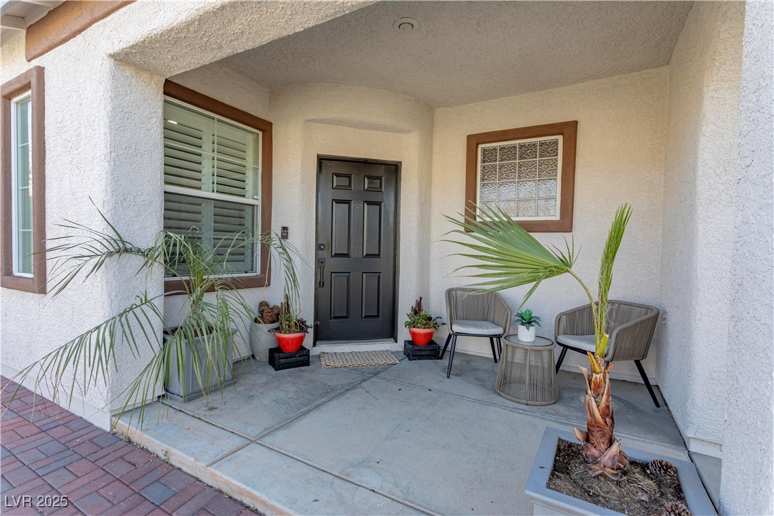 1534 Shady Elm Street