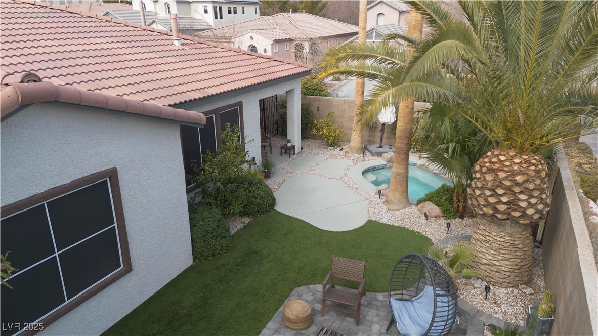 1534 Shady Elm Street