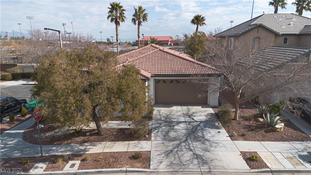 1534 Shady Elm Street