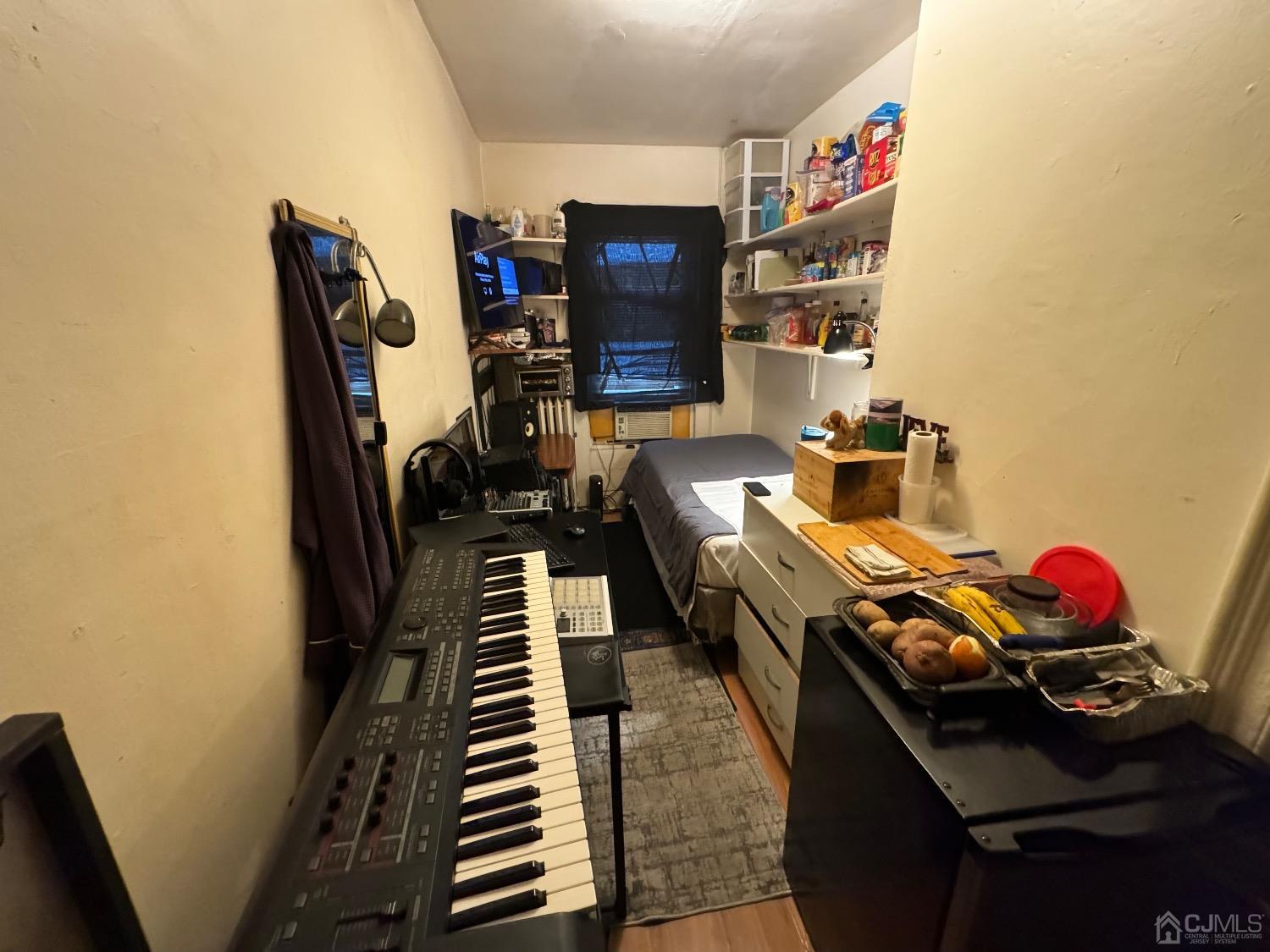 21 Hardenberg Street