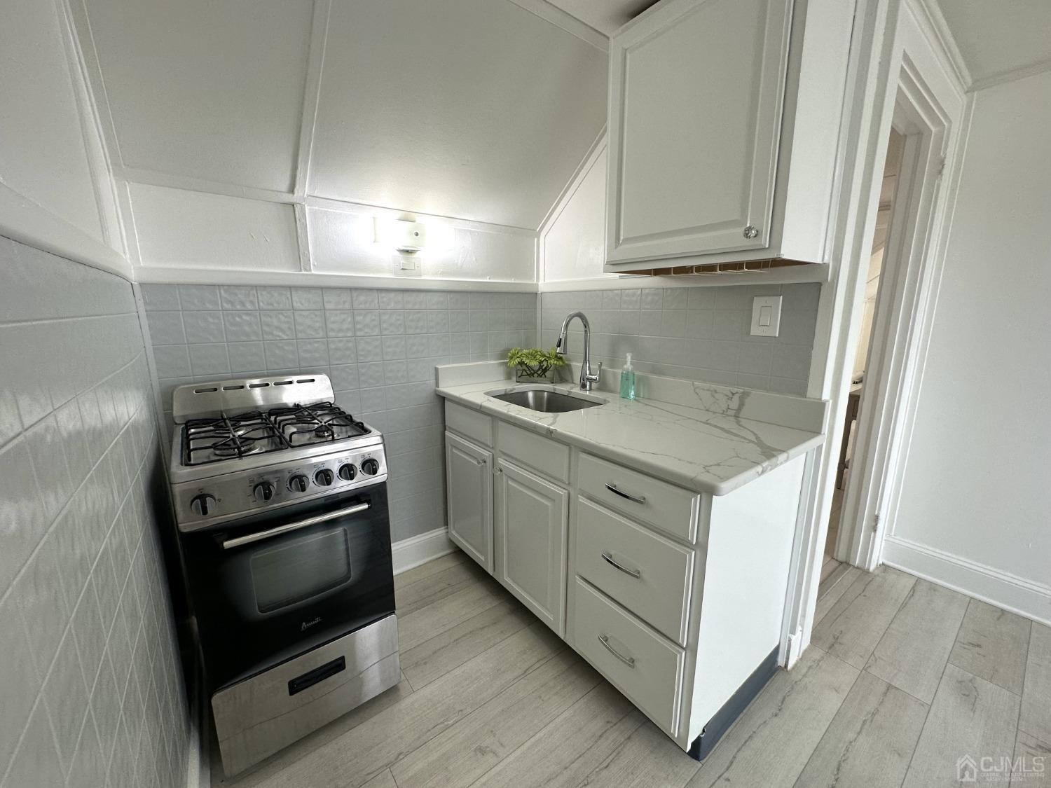 149 Grenville Street