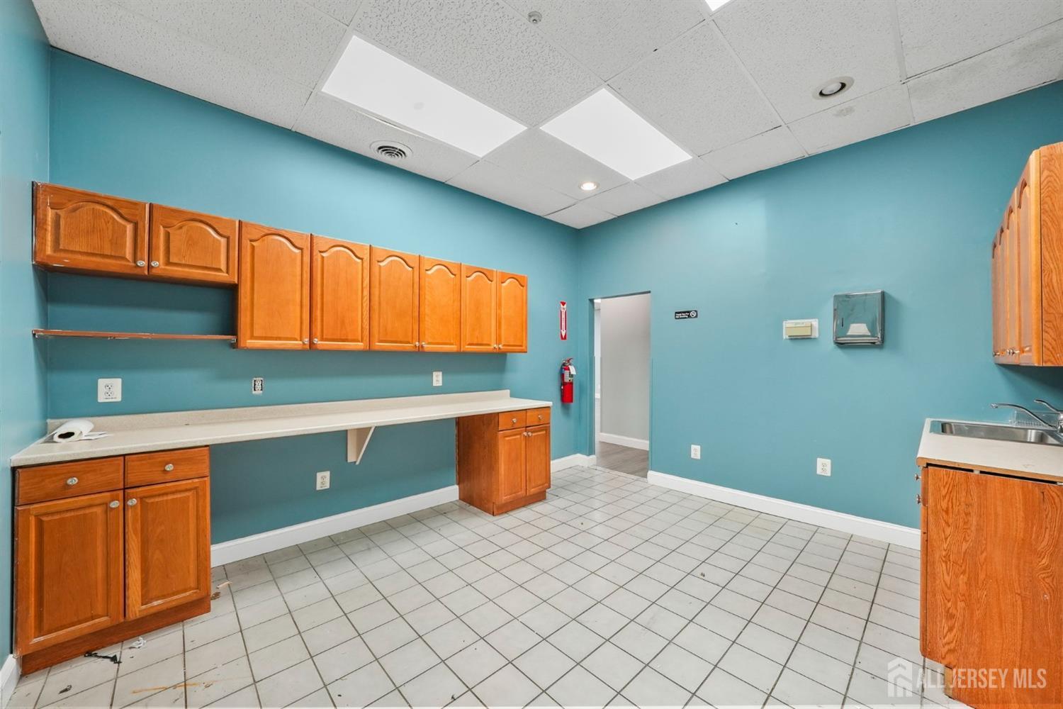 1245 US-1 Highway # 1R