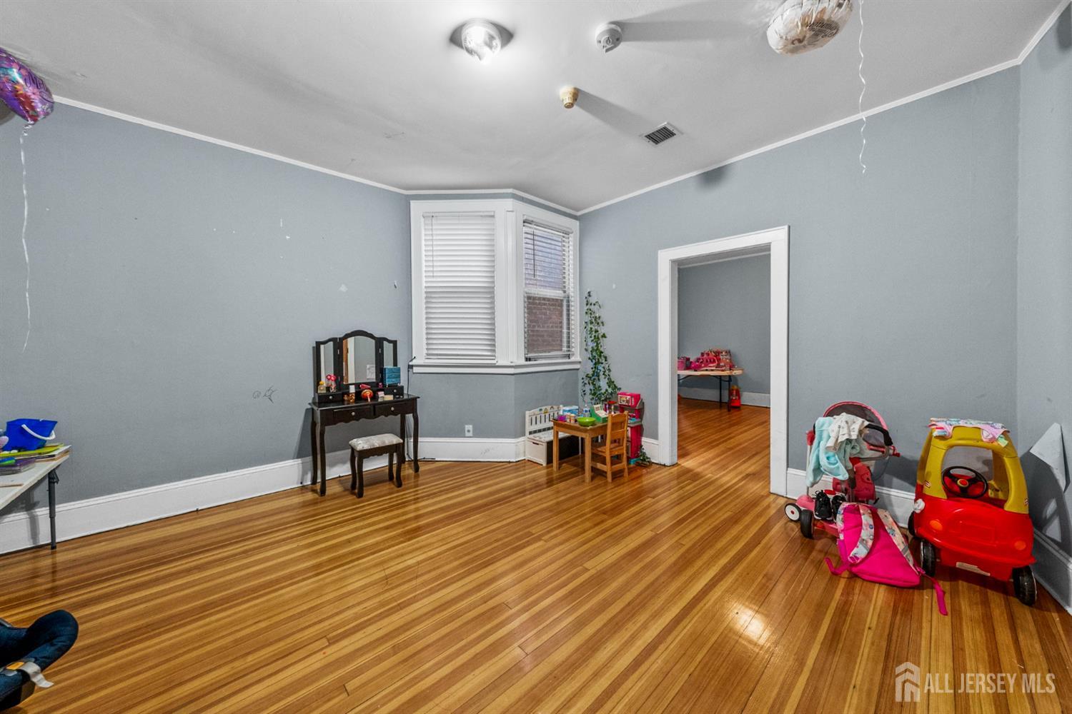 303 Maple Street # 309