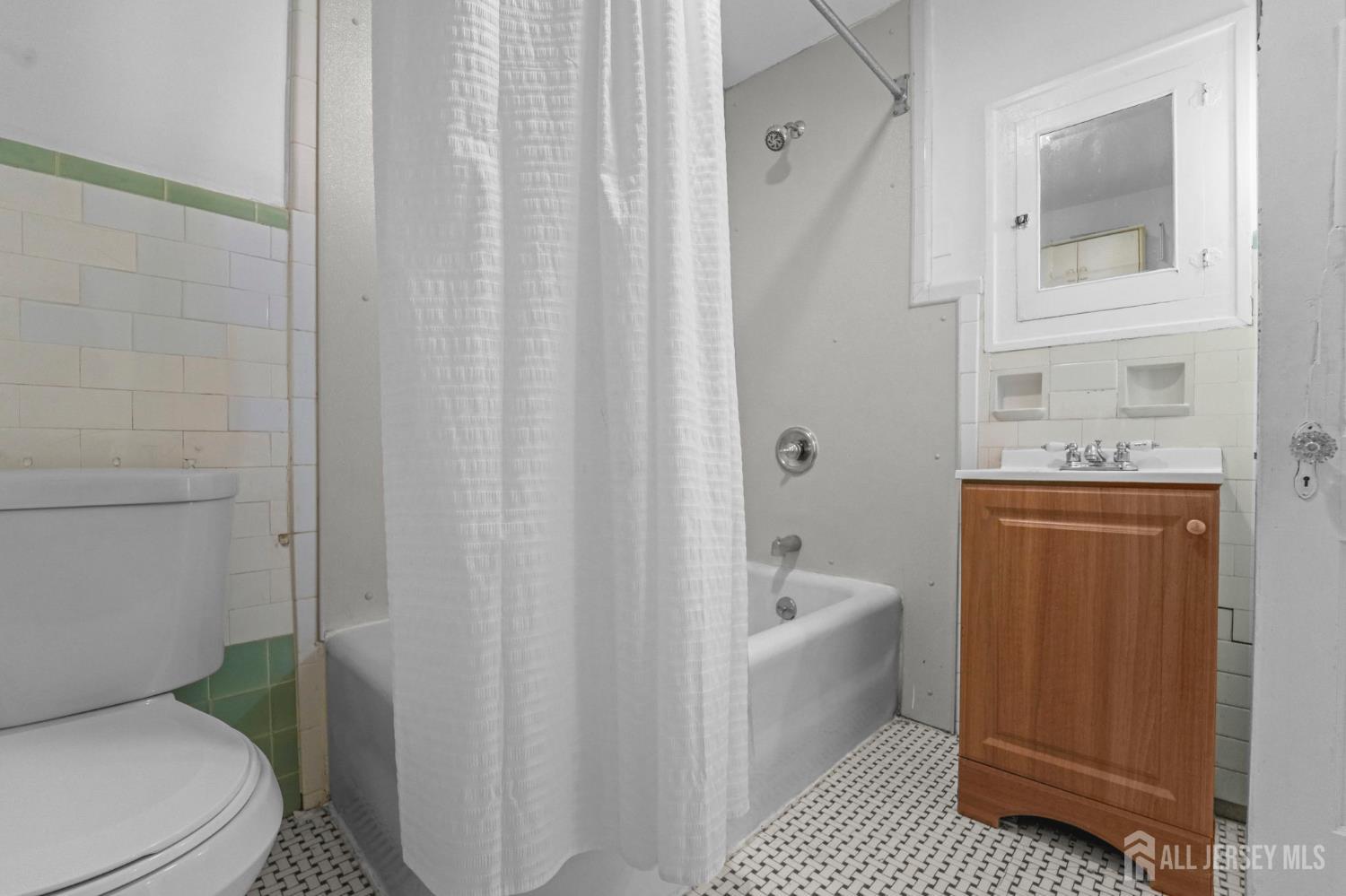 118 Huntington Street