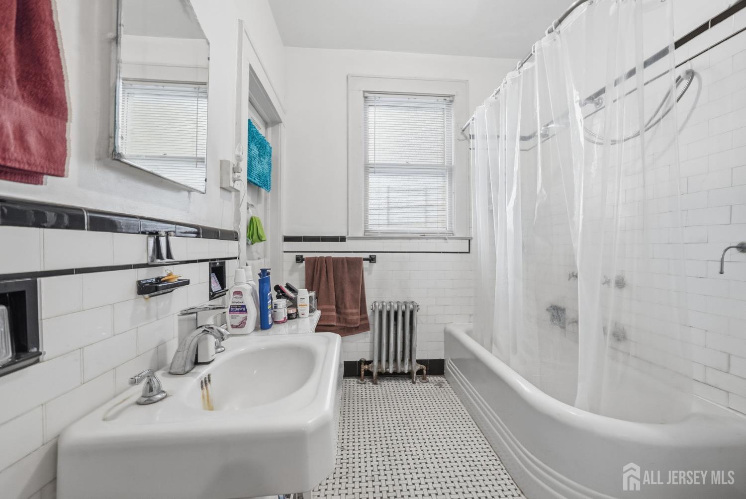 123 Livingston Avenue