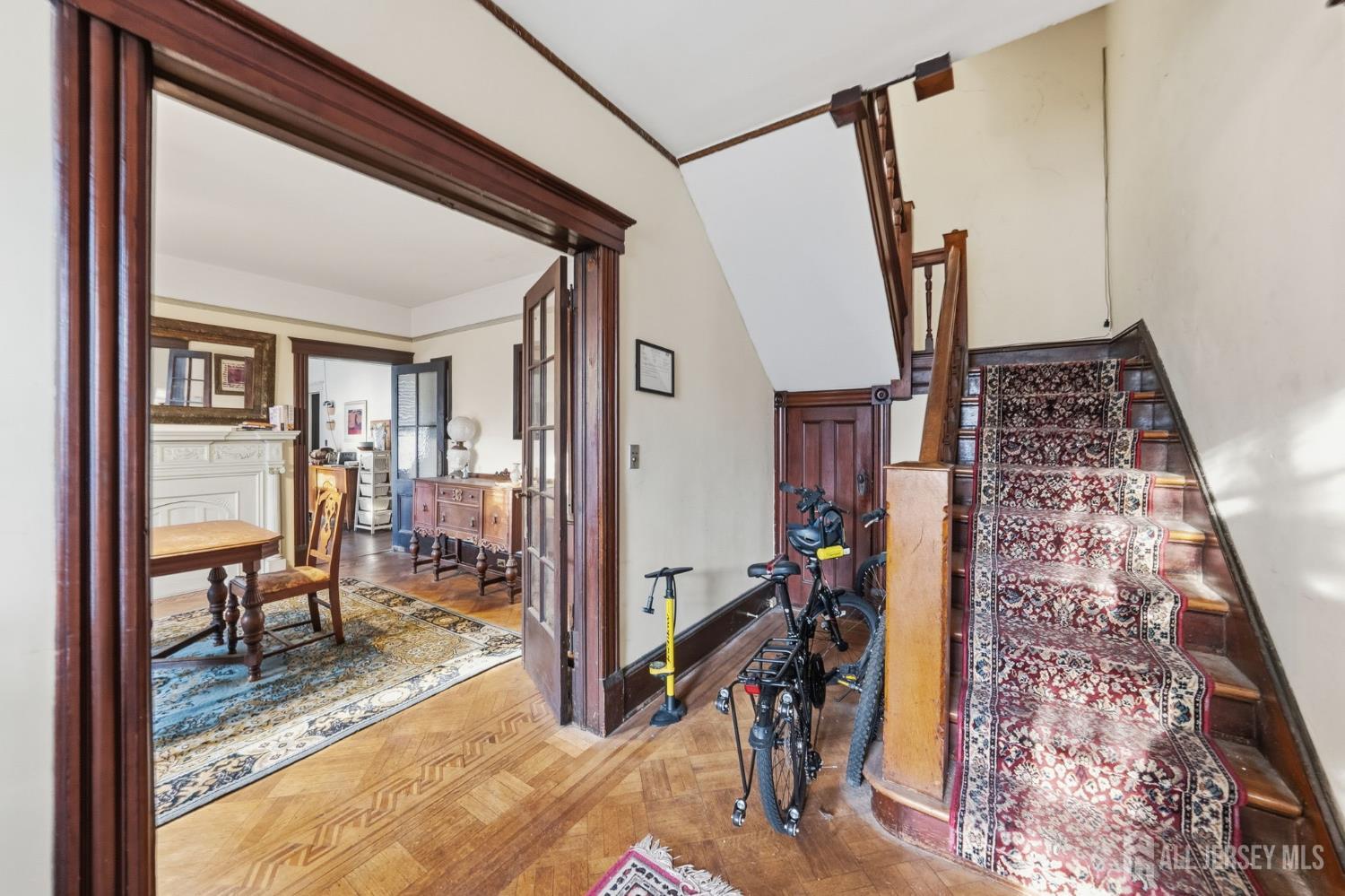 123 Livingston Avenue