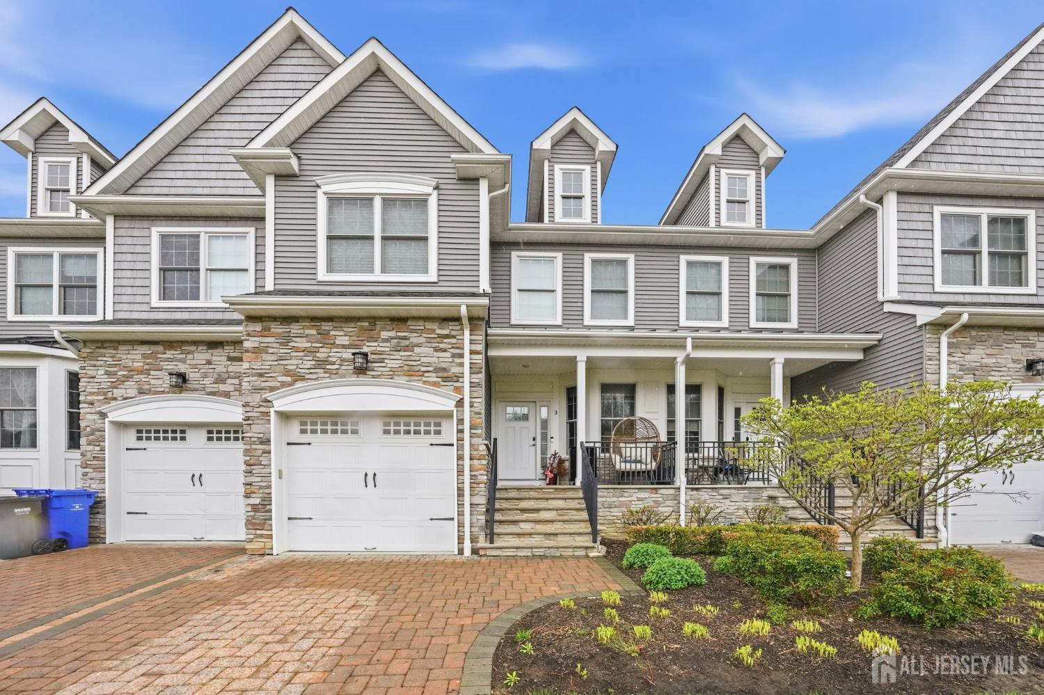 3 Horan Court