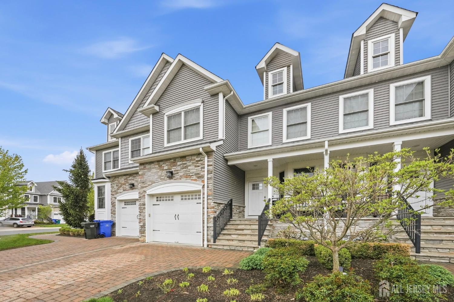 3 Horan Court