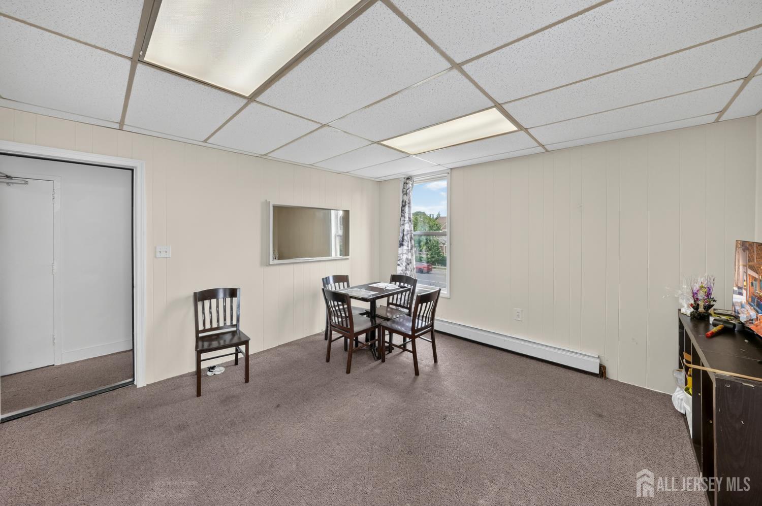 137 Livingston Avenue