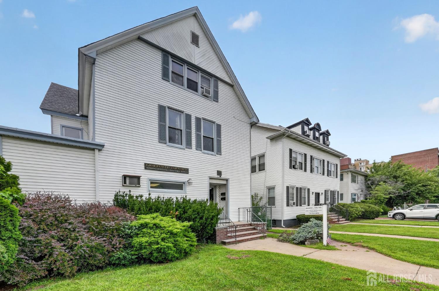 137 Livingston Avenue