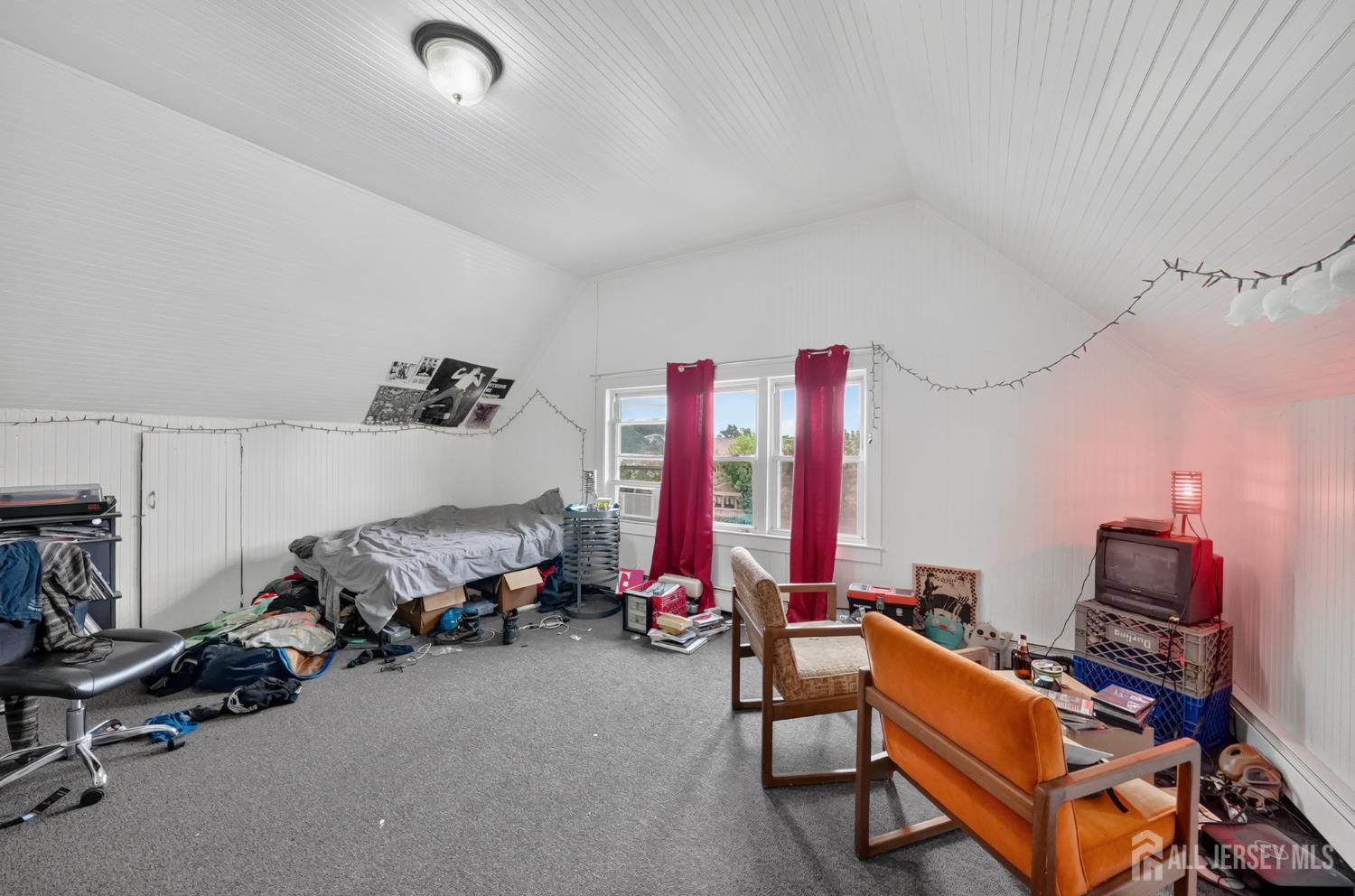 137 Livingston Avenue