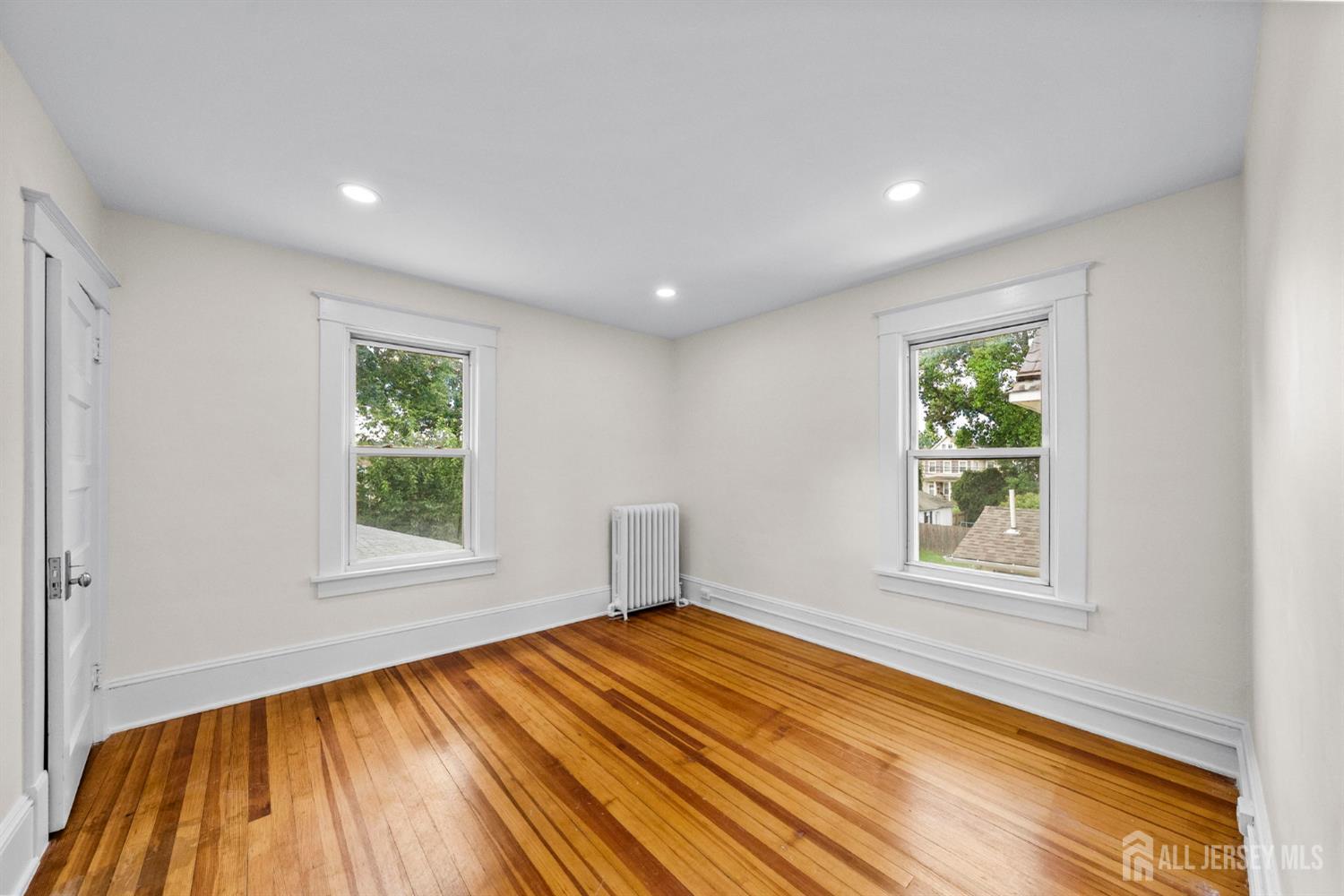40 Richter Avenue