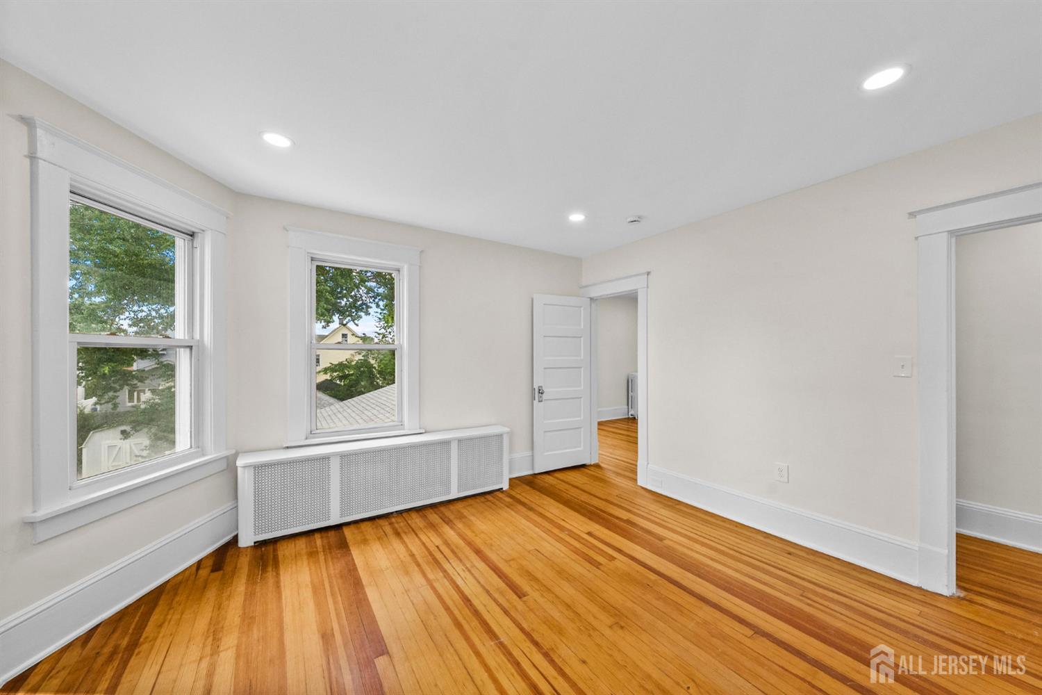 40 Richter Avenue