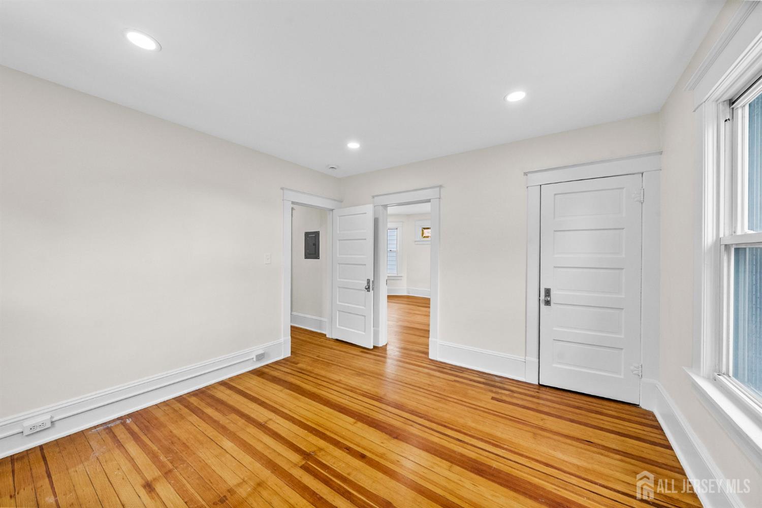 40 Richter Avenue