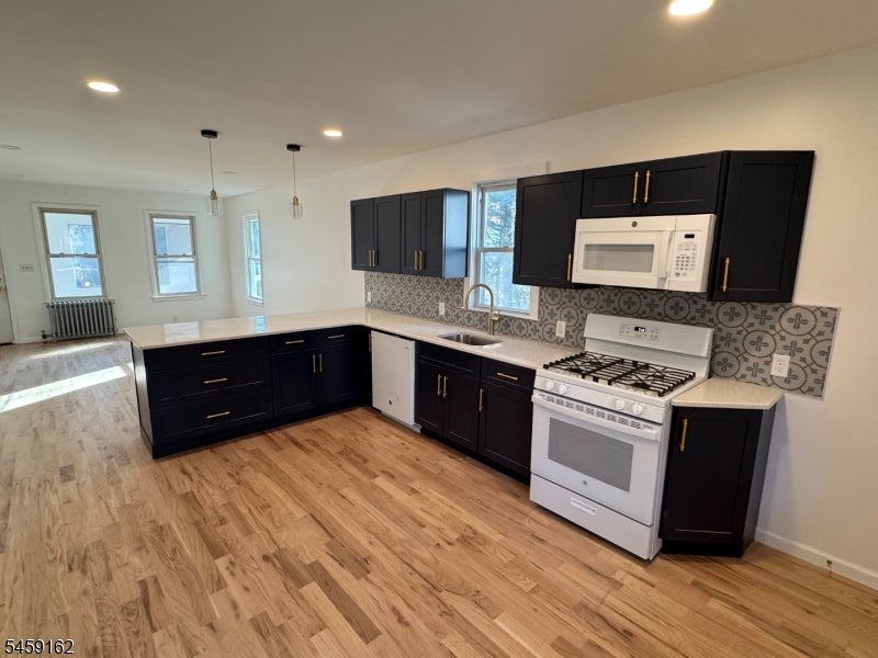 57 Morris Ave