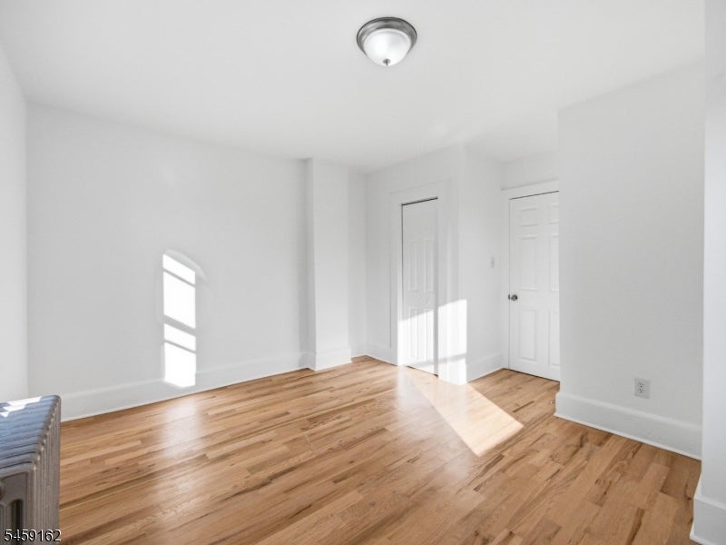 57 Morris Ave