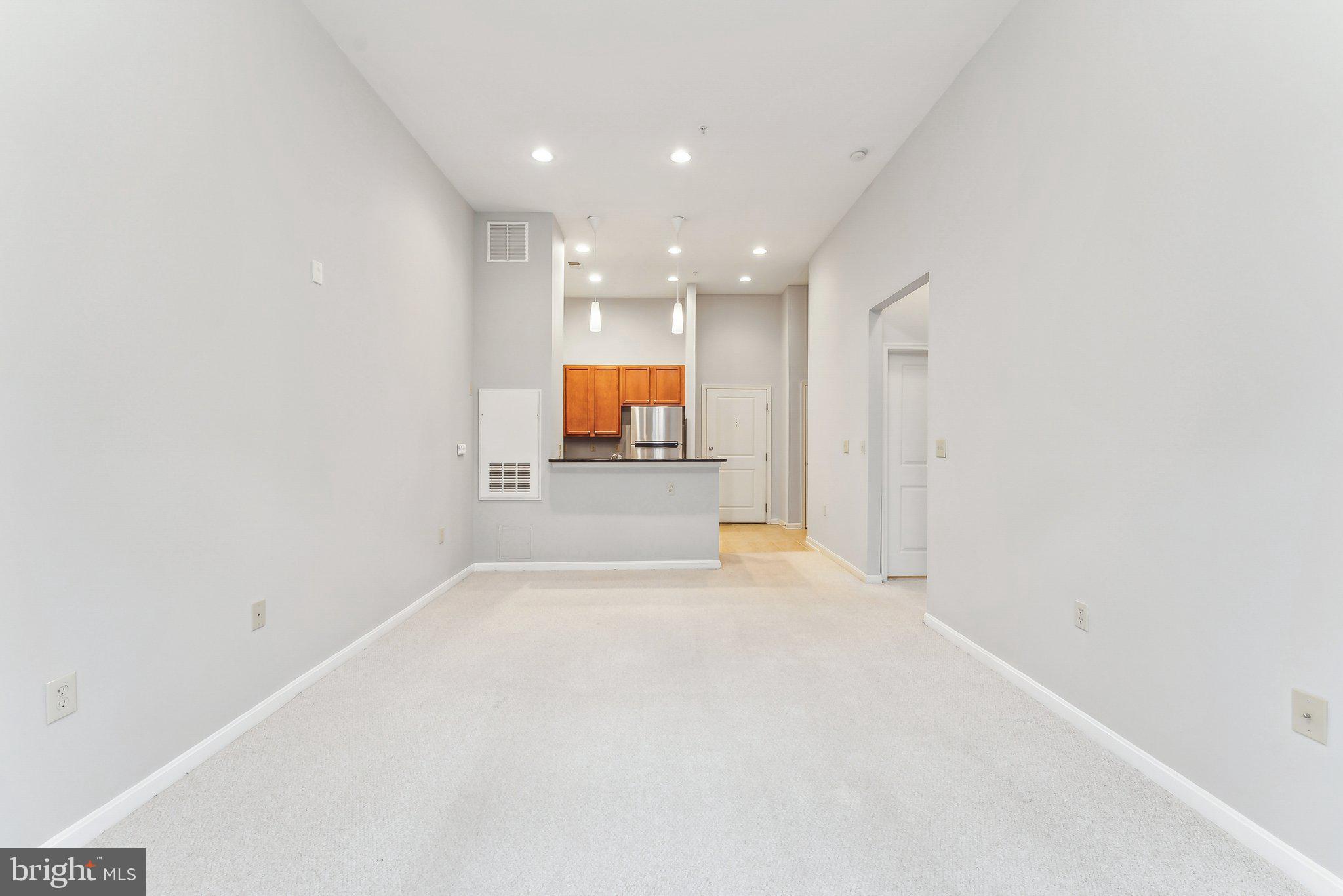 2655 PROSPERITY AVENUE 118