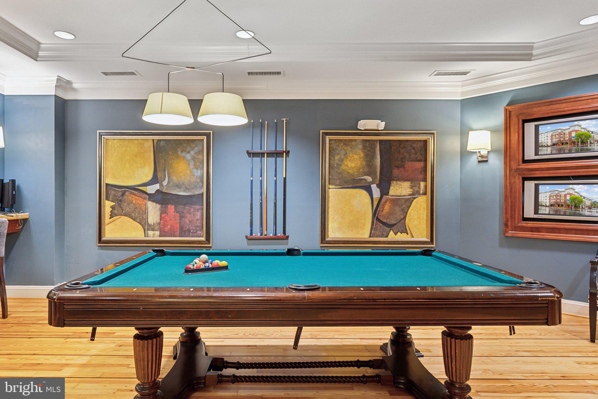 2655 PROSPERITY AVENUE 118