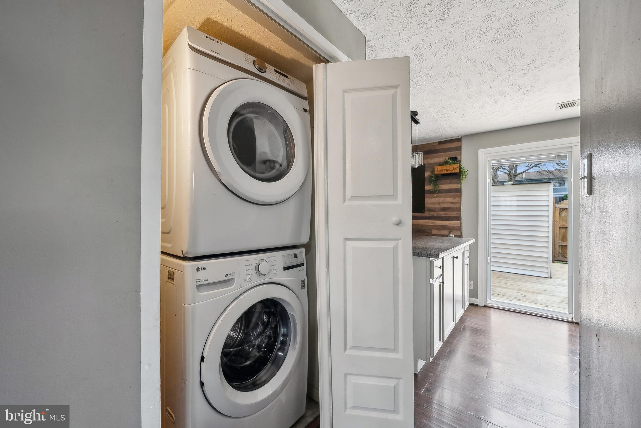 9030 SAINT STEVEN COURT