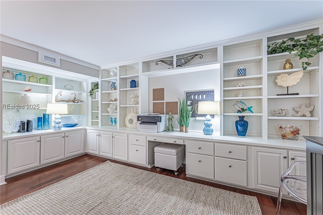 4 Village North Drive Unit: 41