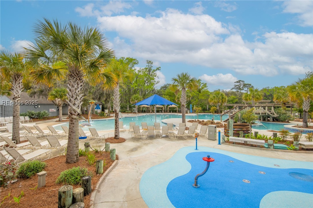 4 Village North Drive Unit: 41