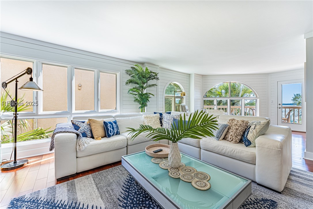 4 Village North Drive Unit: 41