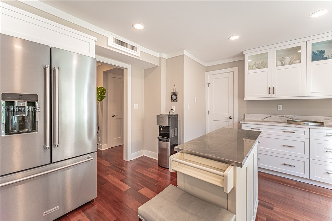 4 Village North Drive Unit: 41