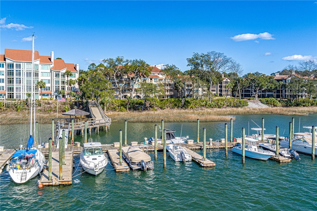 4 Village North Drive Unit: 41