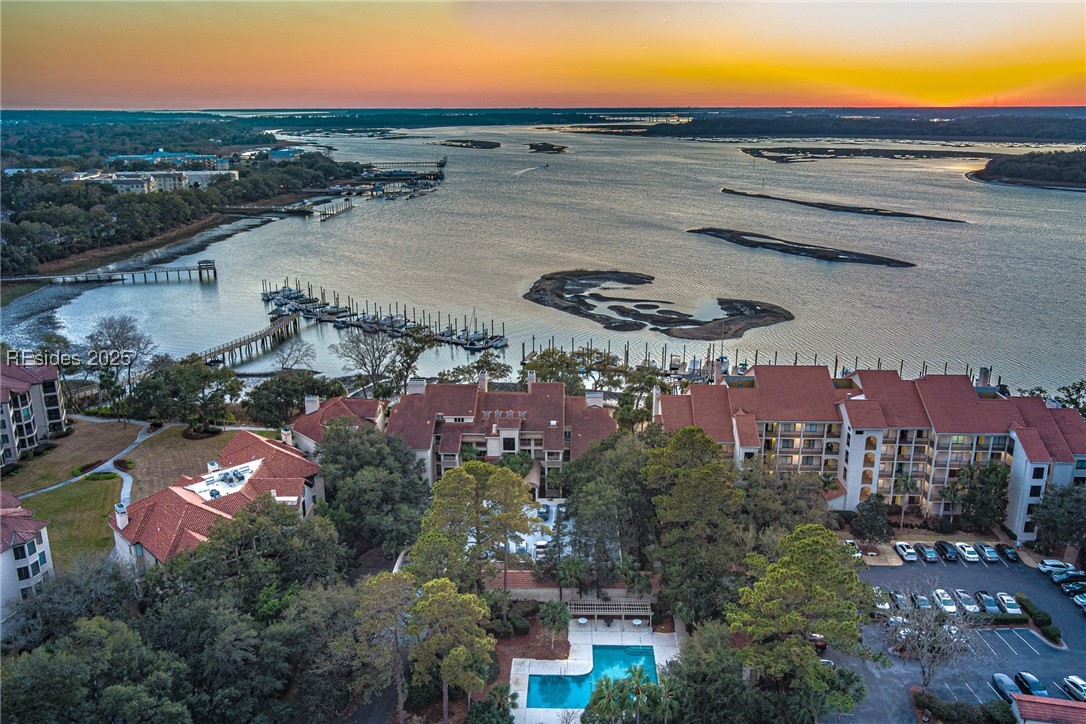 4 Village North Drive Unit: 41