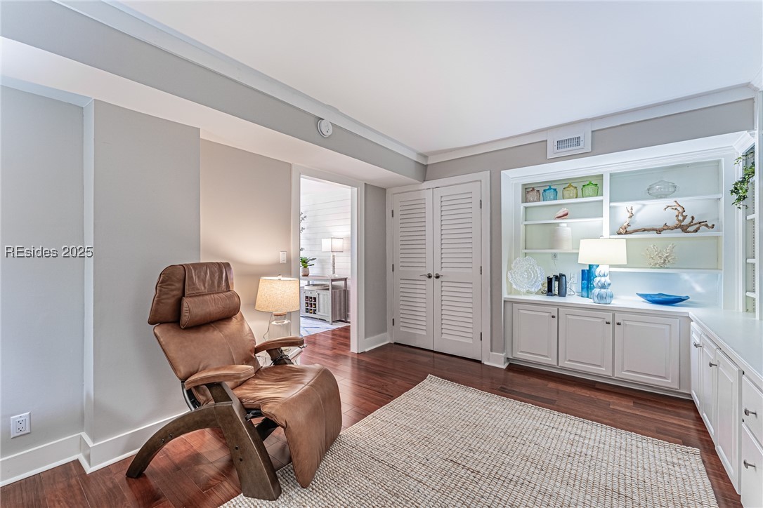 4 Village North Drive Unit: 41