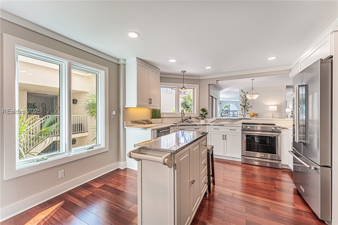 4 Village North Drive Unit: 41