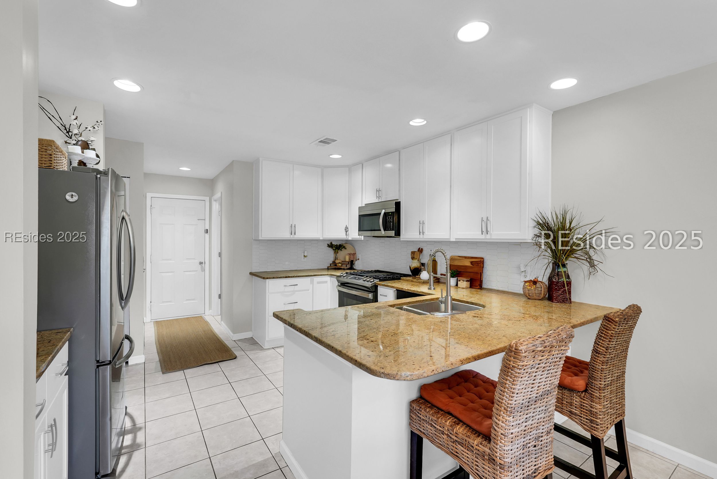 53 Lake Linden Lane Unit: 53