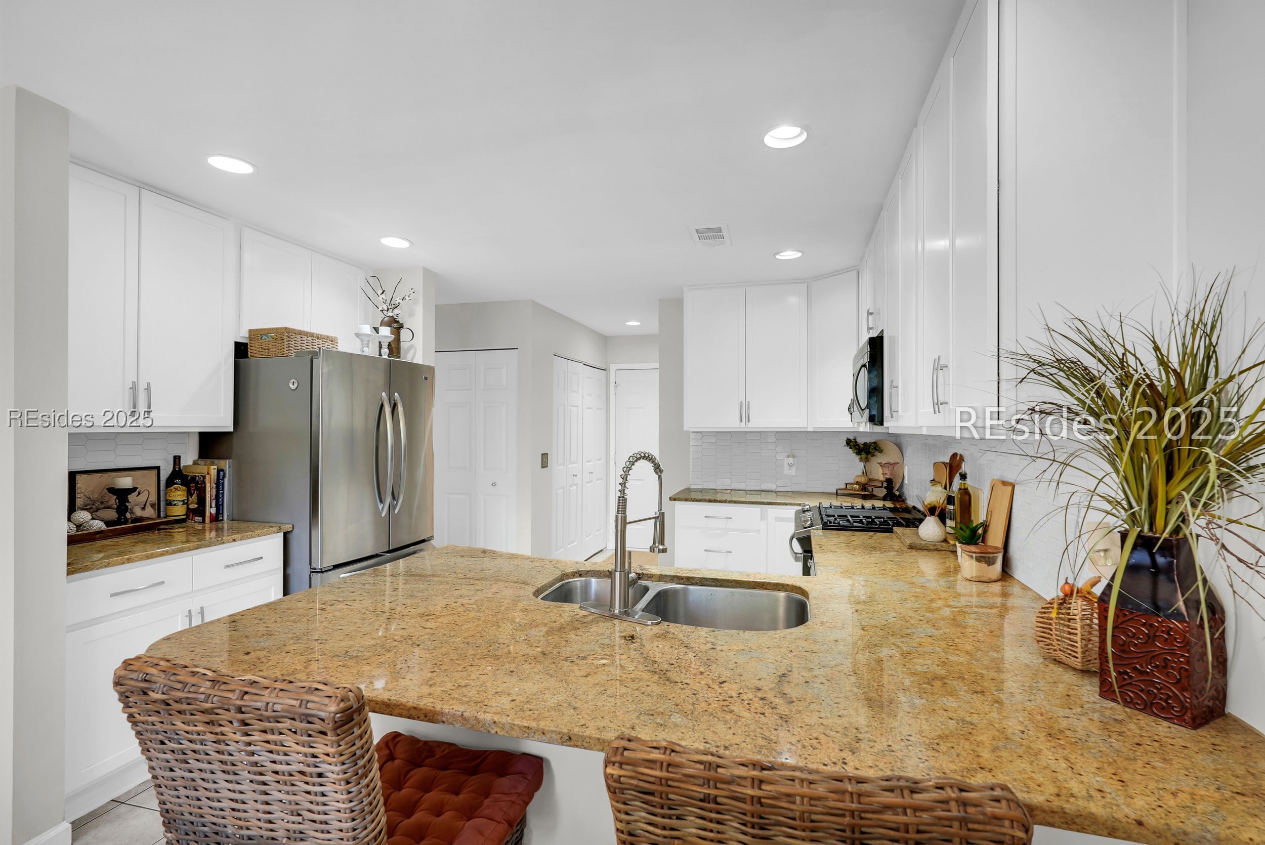 53 Lake Linden Lane Unit: 53