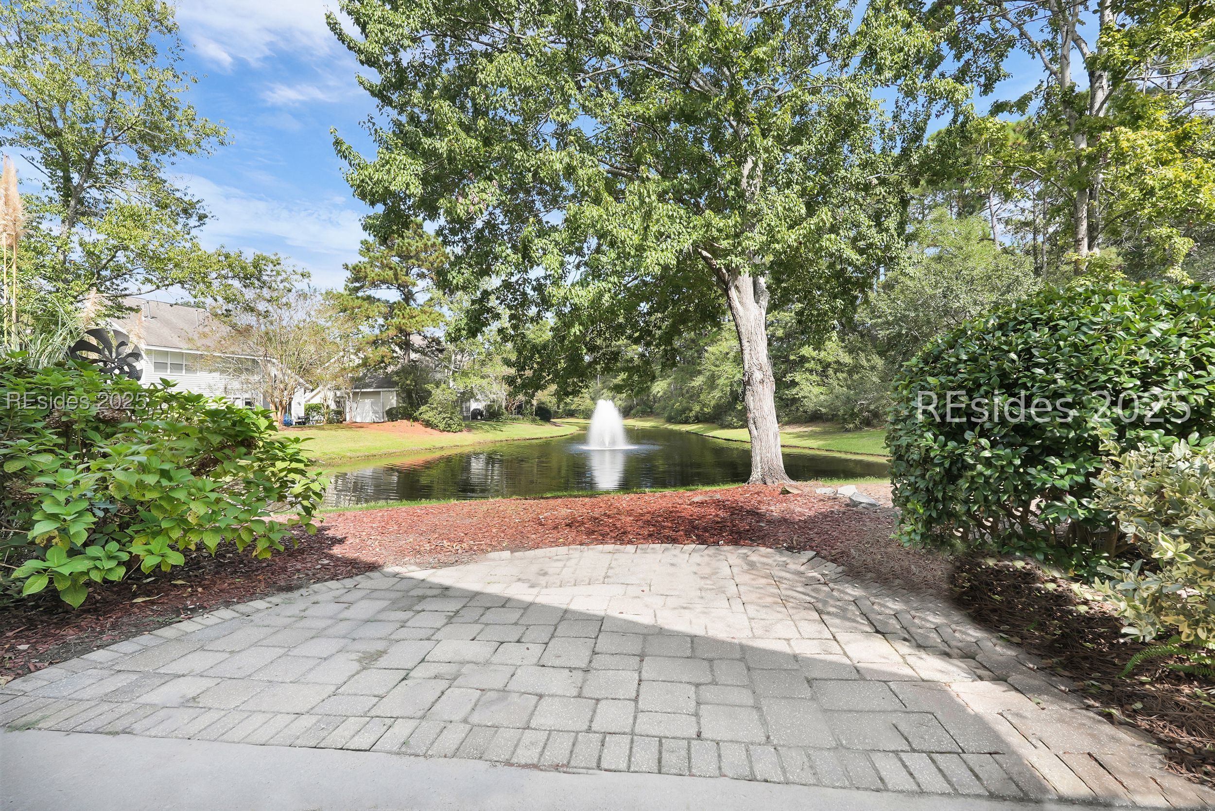 53 Lake Linden Lane Unit: 53