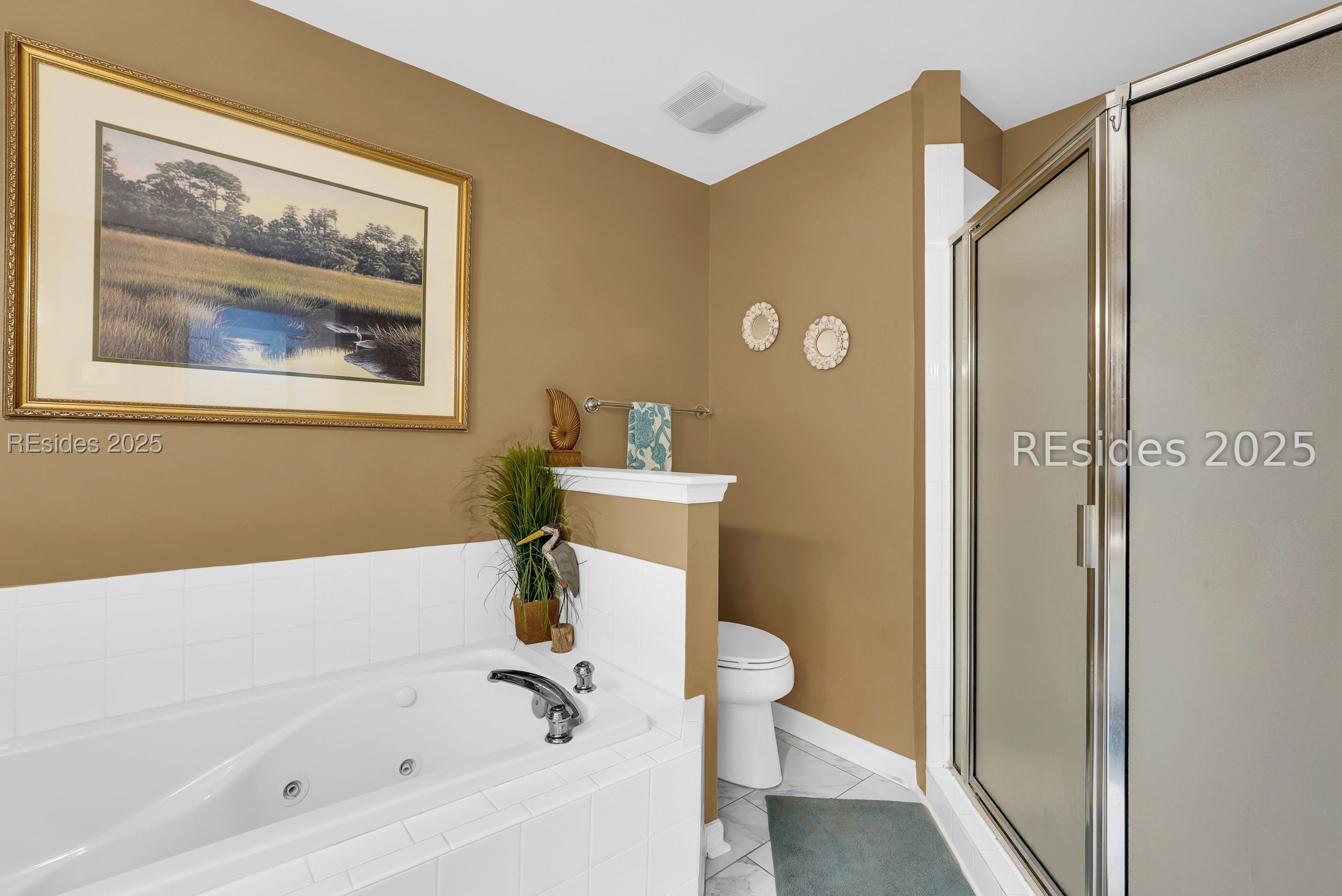 53 Lake Linden Lane Unit: 53