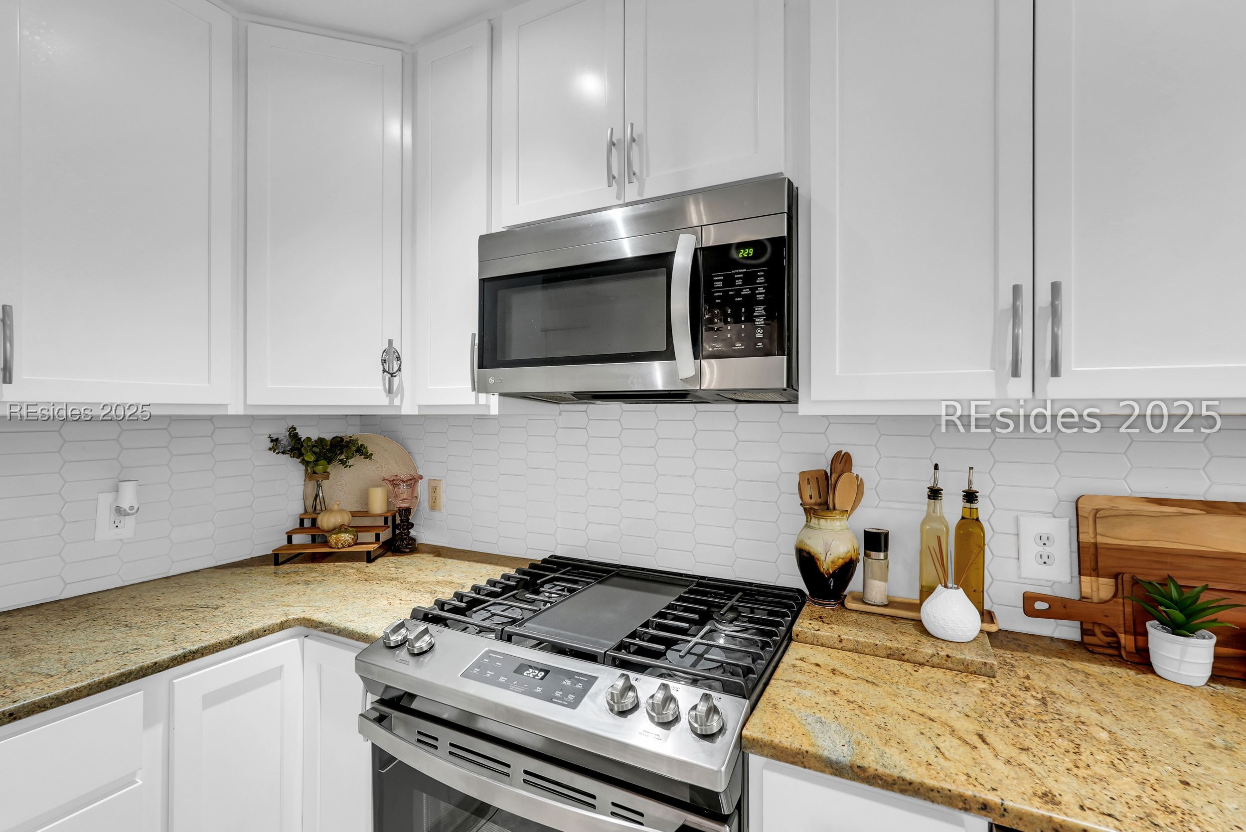 53 Lake Linden Lane Unit: 53