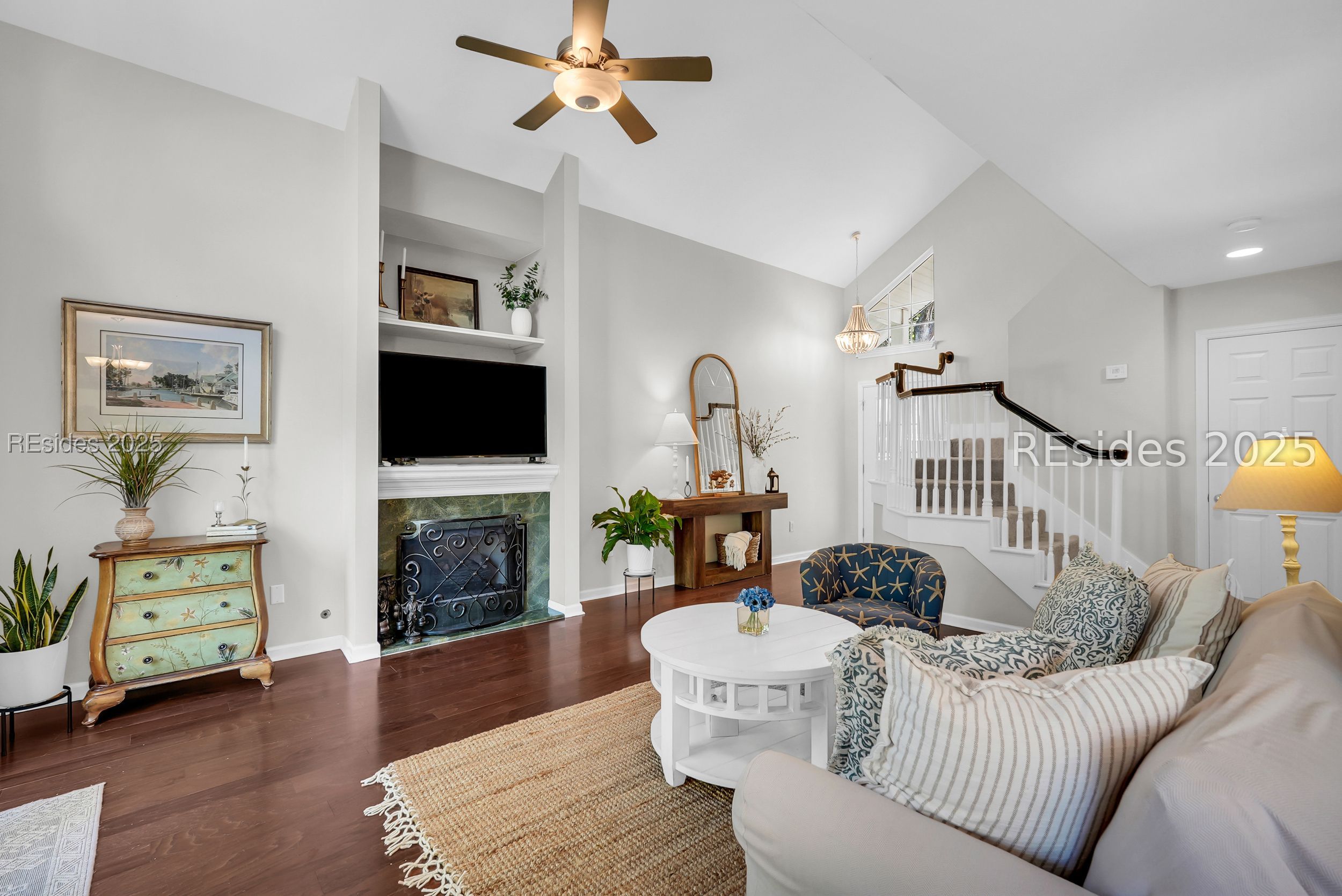 53 Lake Linden Lane Unit: 53