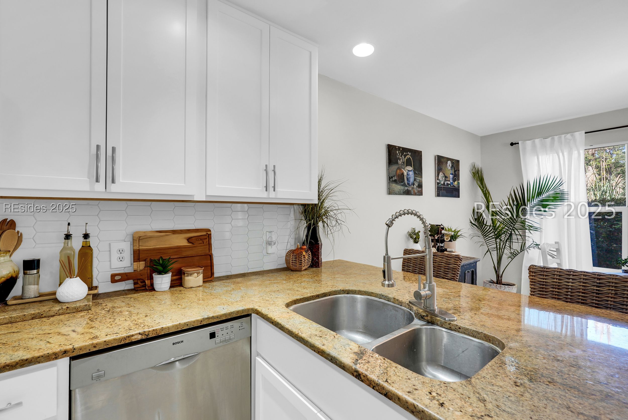 53 Lake Linden Lane Unit: 53