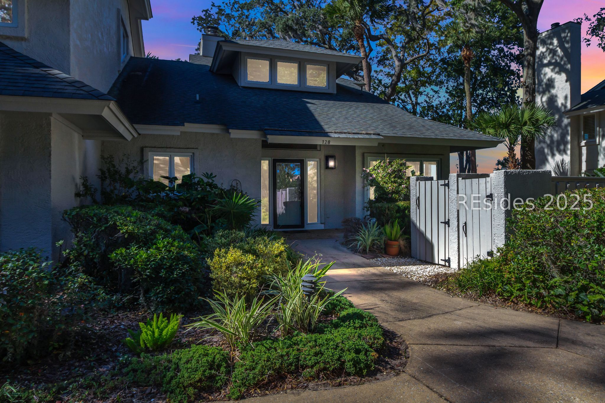 128 Crosstree Drive Unit: 128