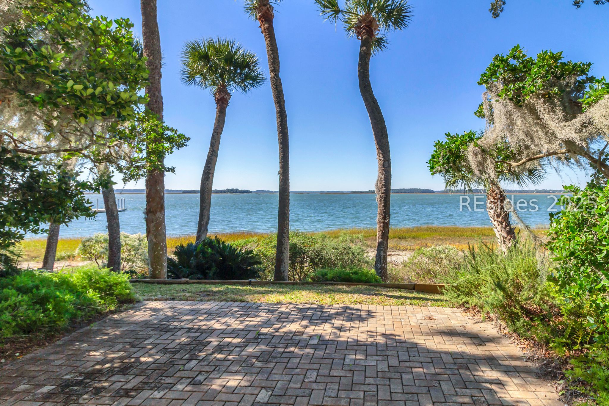 128 Crosstree Drive Unit: 128