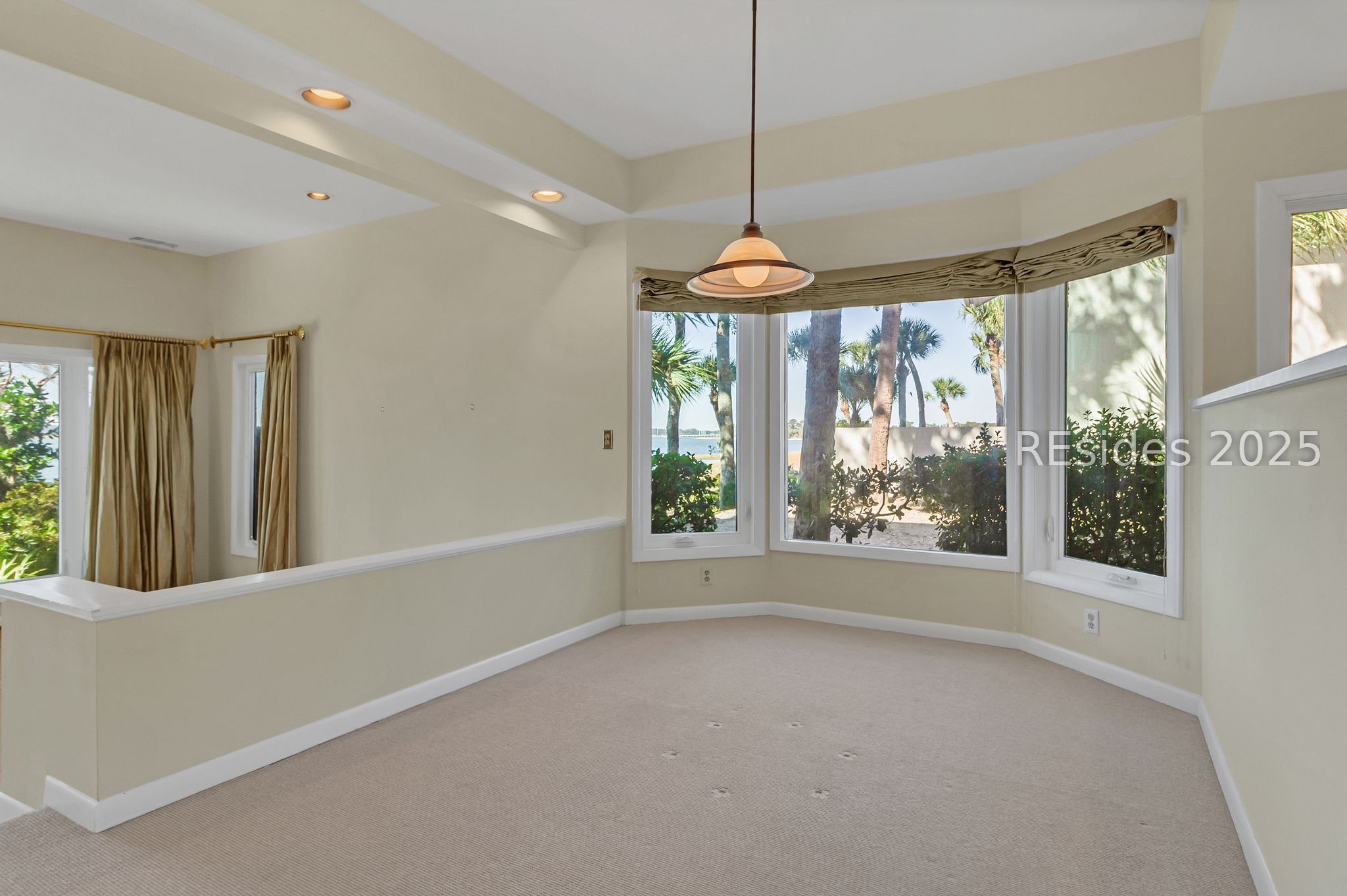 128 Crosstree Drive Unit: 128