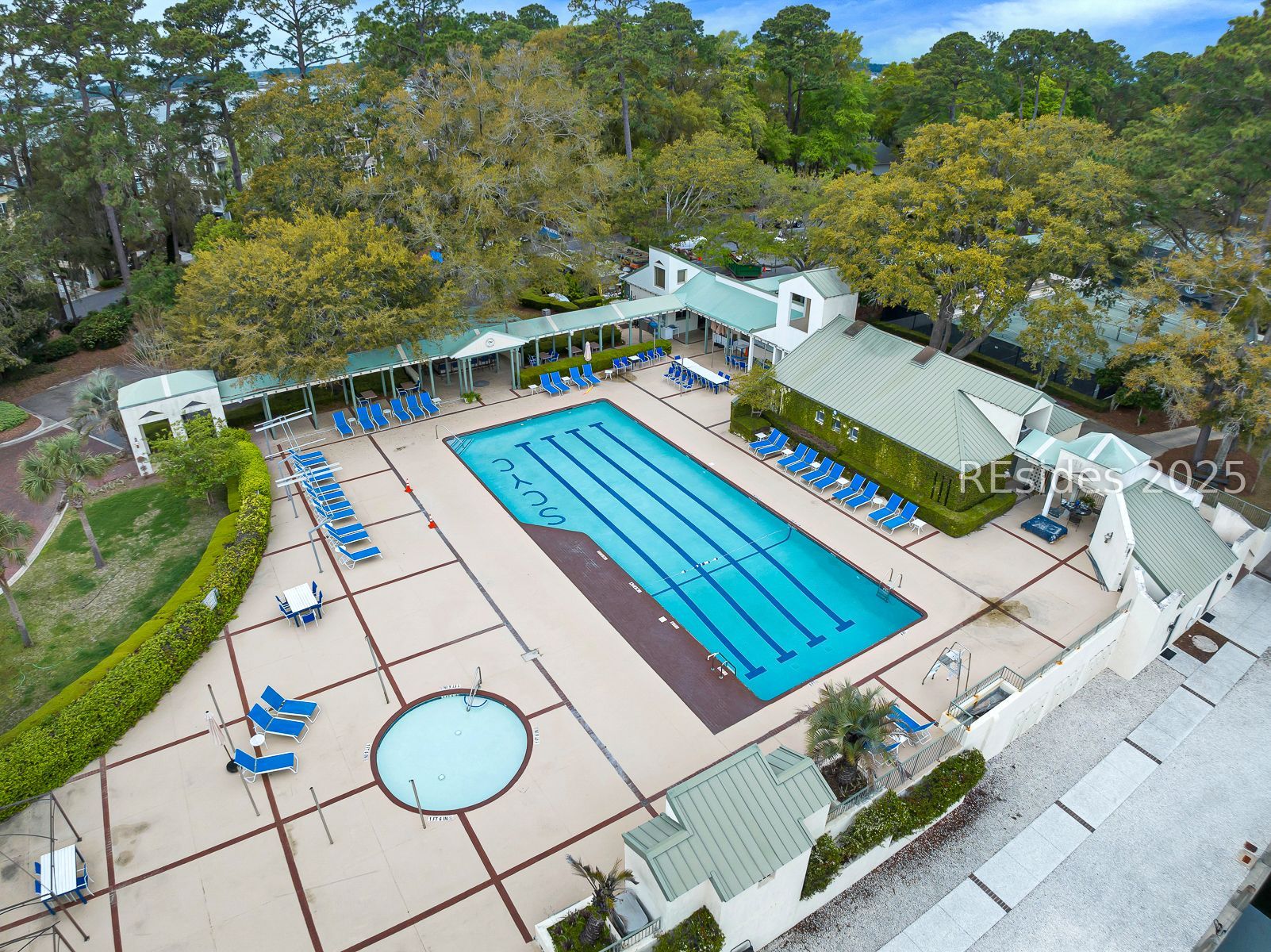 128 Crosstree Drive Unit: 128