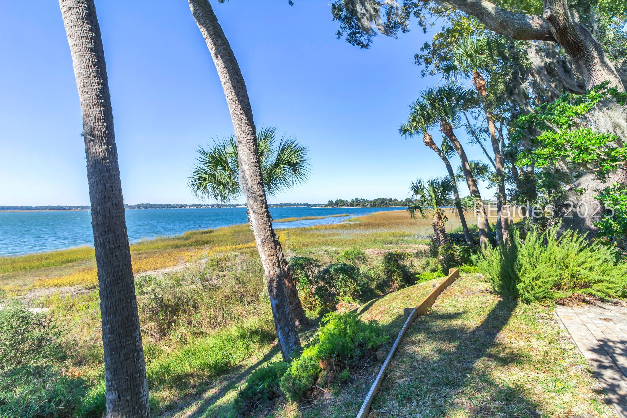 128 Crosstree Drive Unit: 128