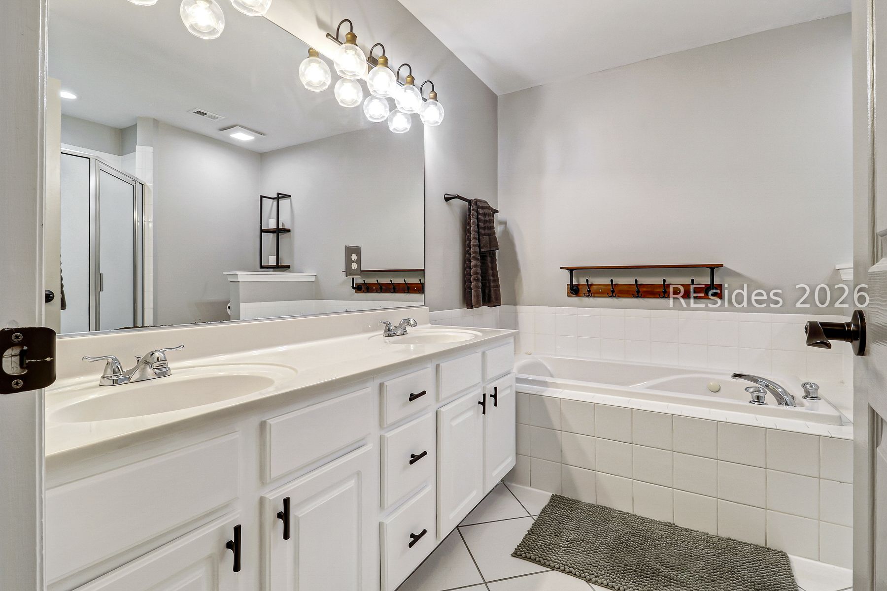 43 Lake Linden Lane Unit: 43