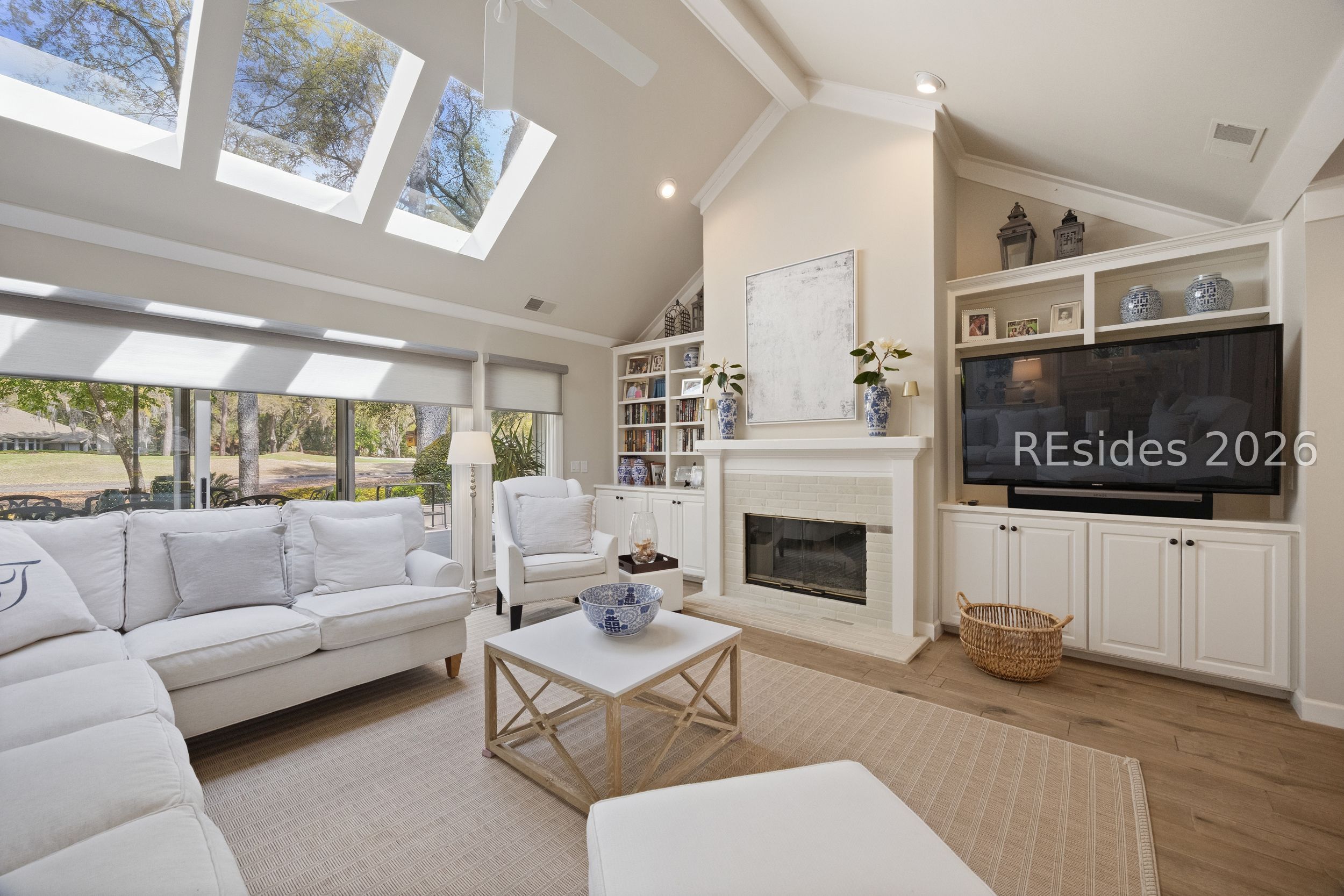 31 Ellenita Drive